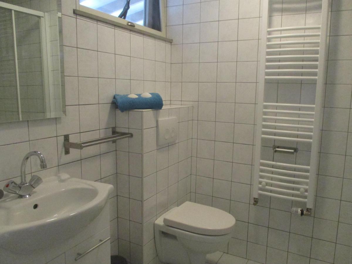 Comfortabel Vakantiehuis Aan Zee En Meer ! Kamperland Bagian luar foto