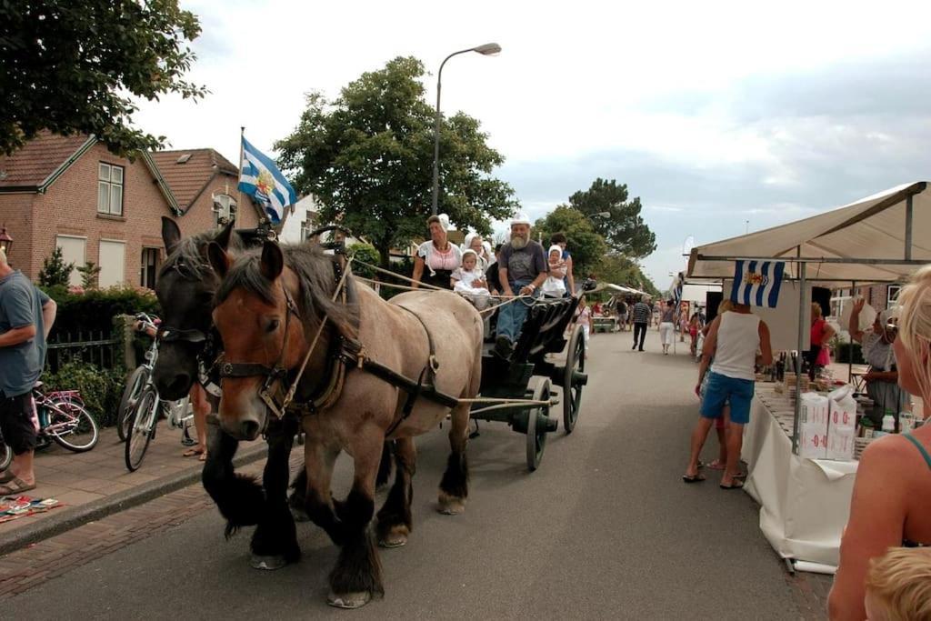 Comfortabel Vakantiehuis Aan Zee En Meer ! Kamperland Bagian luar foto
