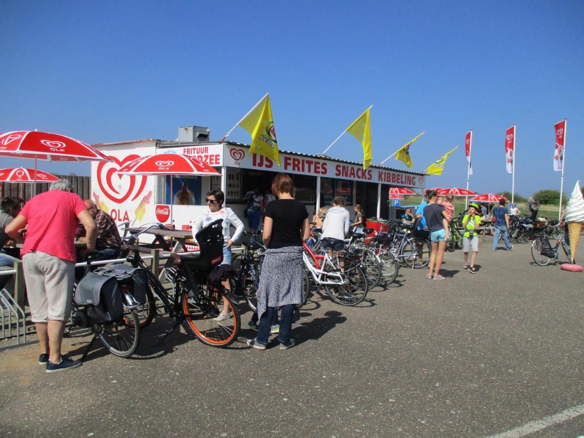 Comfortabel Vakantiehuis Aan Zee En Meer ! Kamperland Bagian luar foto