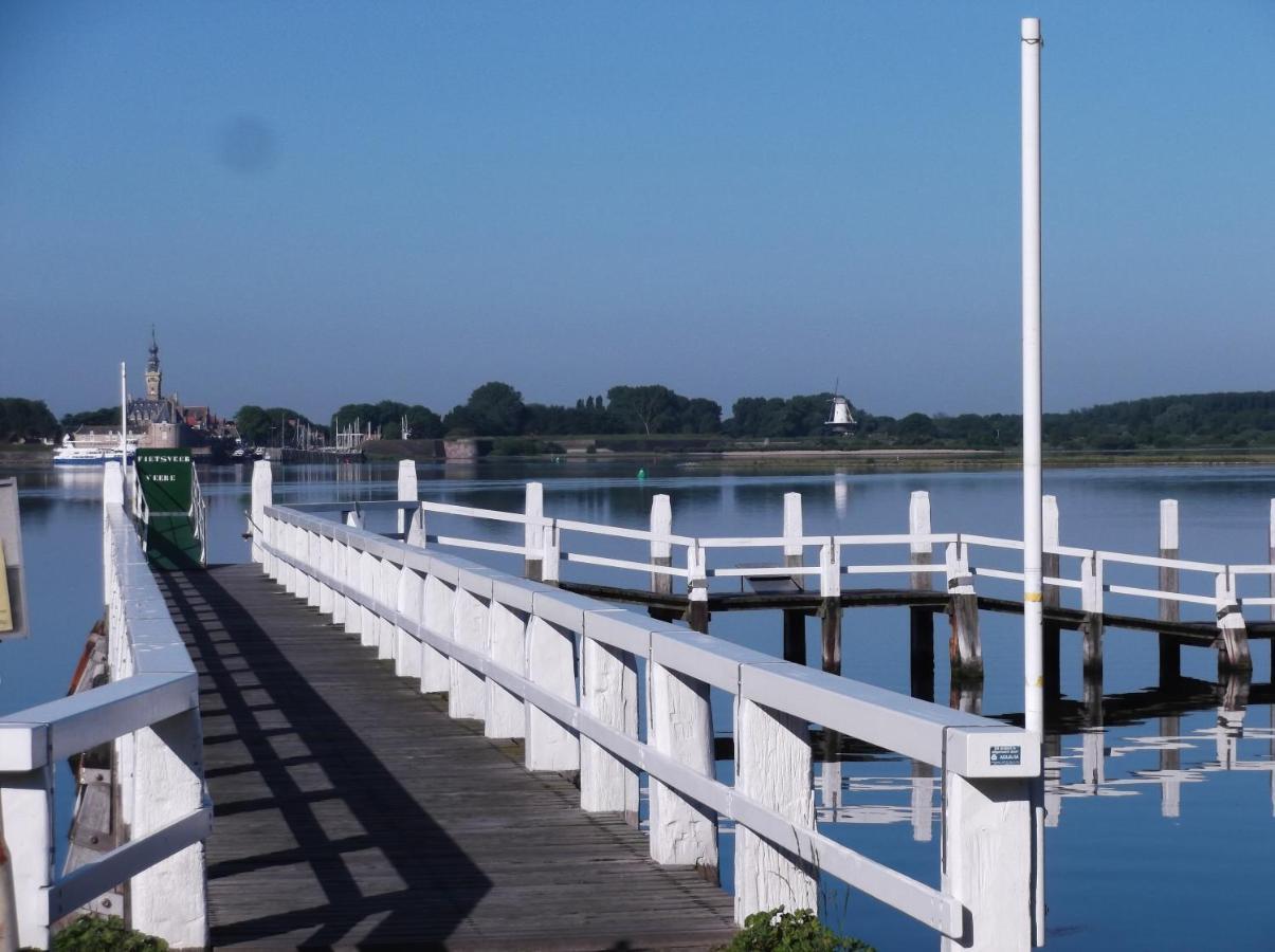 Comfortabel Vakantiehuis Aan Zee En Meer ! Kamperland Bagian luar foto